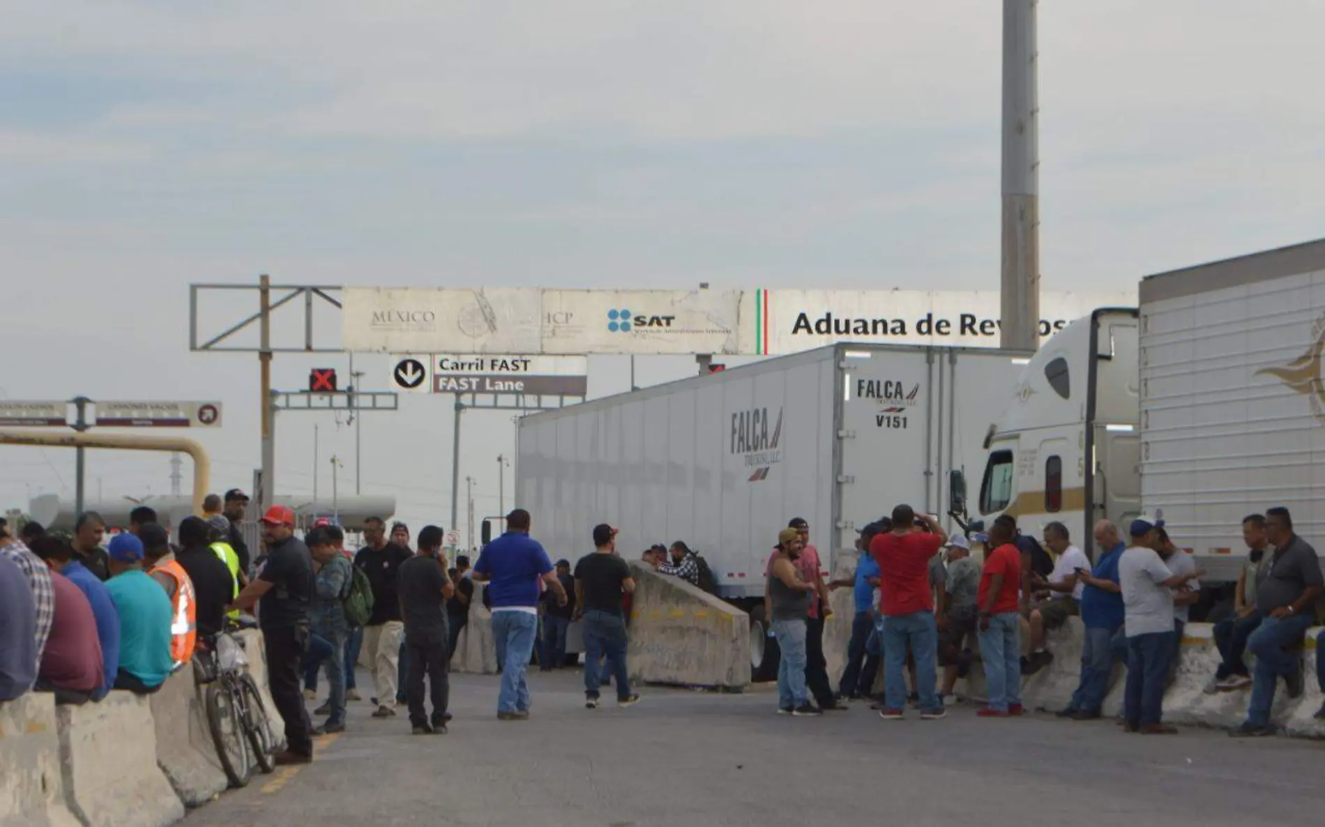 Protestan traileros en el Puente Reynosa-Pharr | Jaime Jiménez 